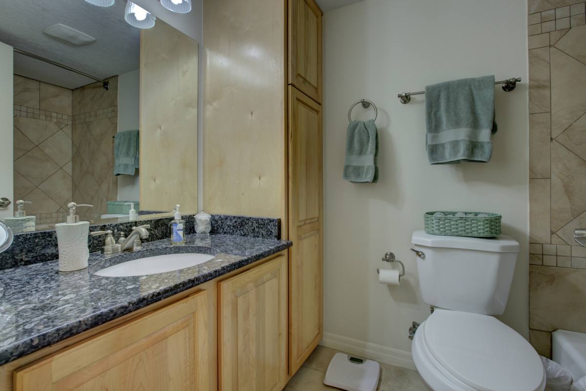 Apartment for rent at 125 Airport Ave E, Venice, FL 34285