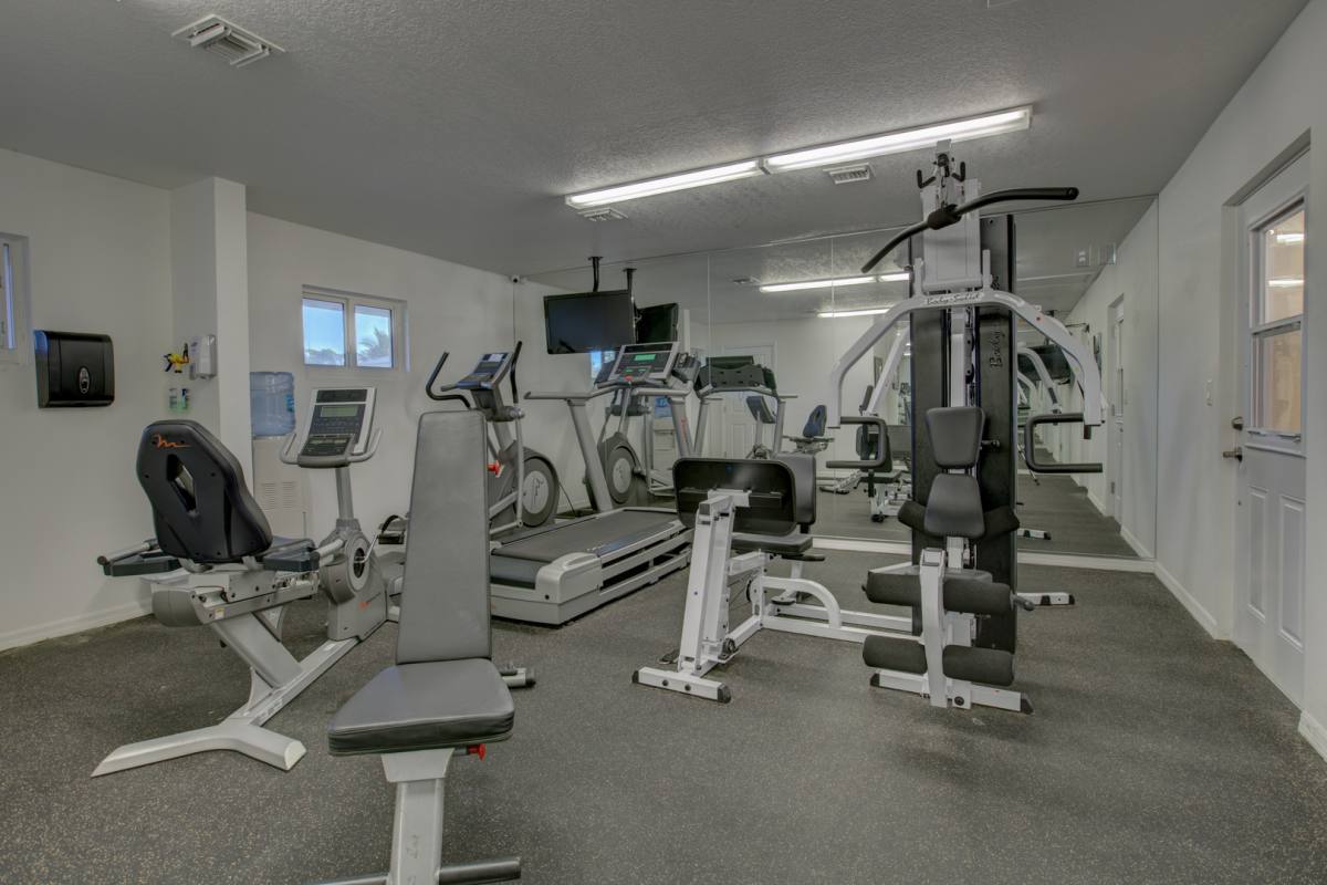 Apartment for rent at 125 Airport Ave E, Venice, FL 34285