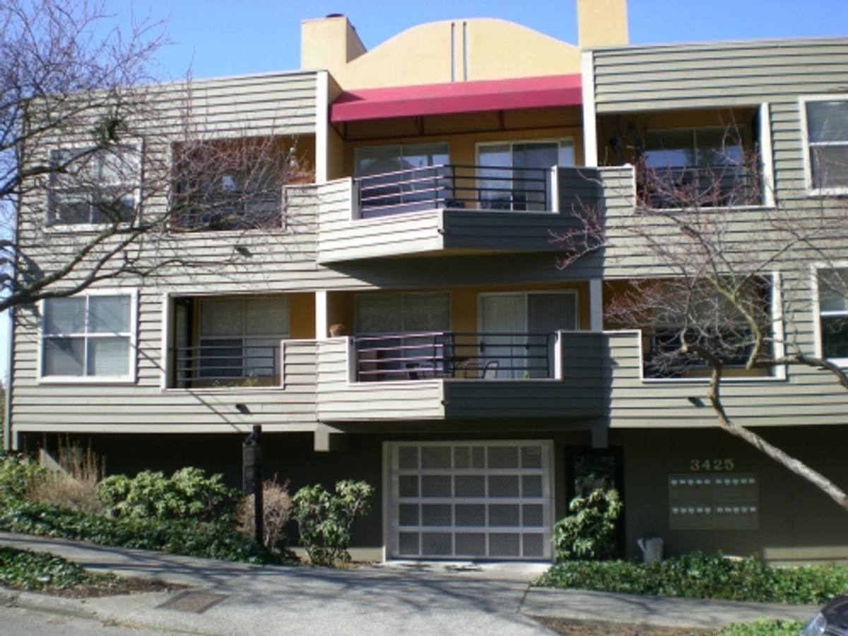 Apartment for rent at 3425 14th Ave W, Seattle, WA 98119