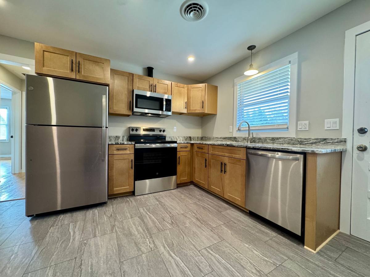 Apartment for rent at 1003 Giles Rd, Blacksburg, VA 24060