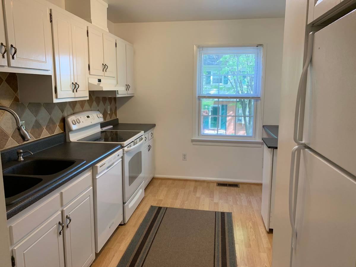 Townhouse for rent at 114 Southampton Court, Blacksburg, VA 24060