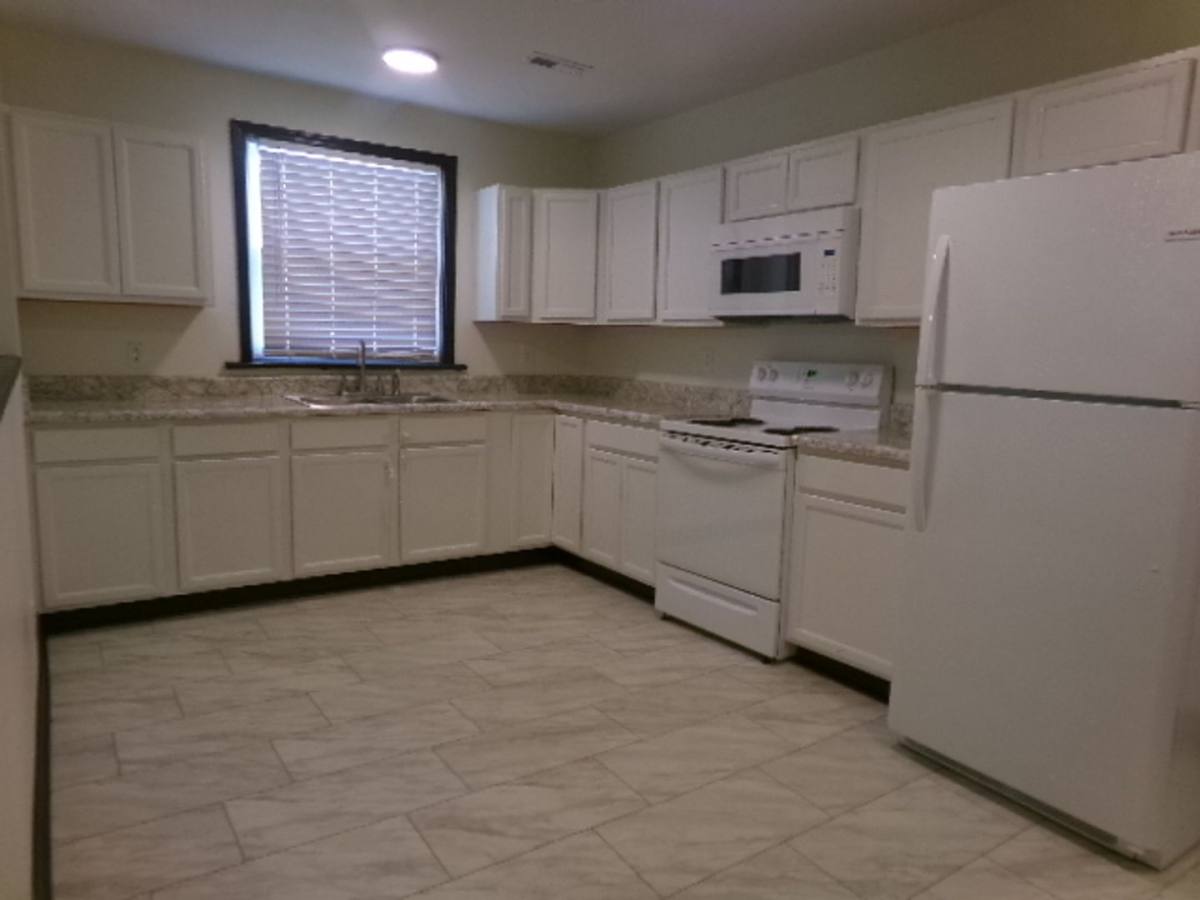 House for rent at 625 Greenwood Ave, Clarksville, TN 37040