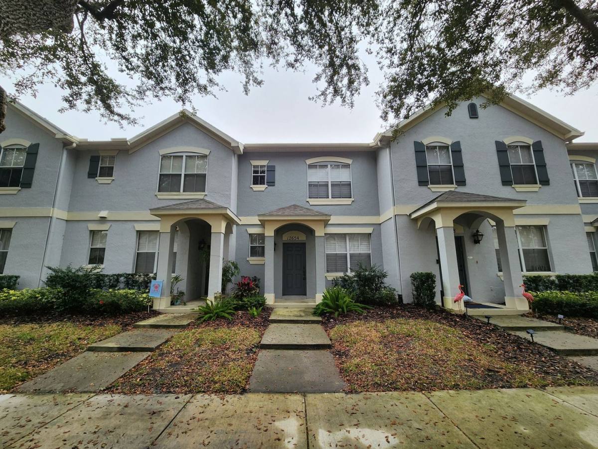 Townhouse for rent at 12654 Langstaff Dr, Windermere, FL 34786