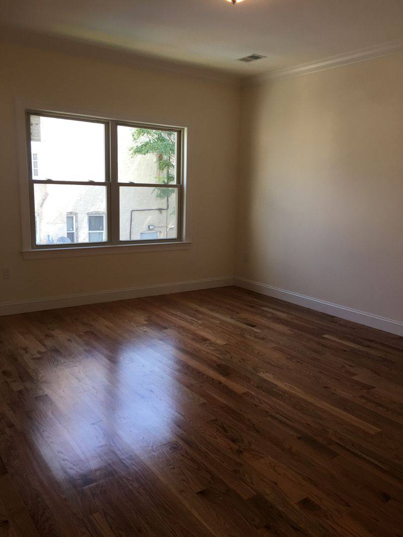 Apartment for rent at 194 Parkhurst St, Newark, NJ 07114