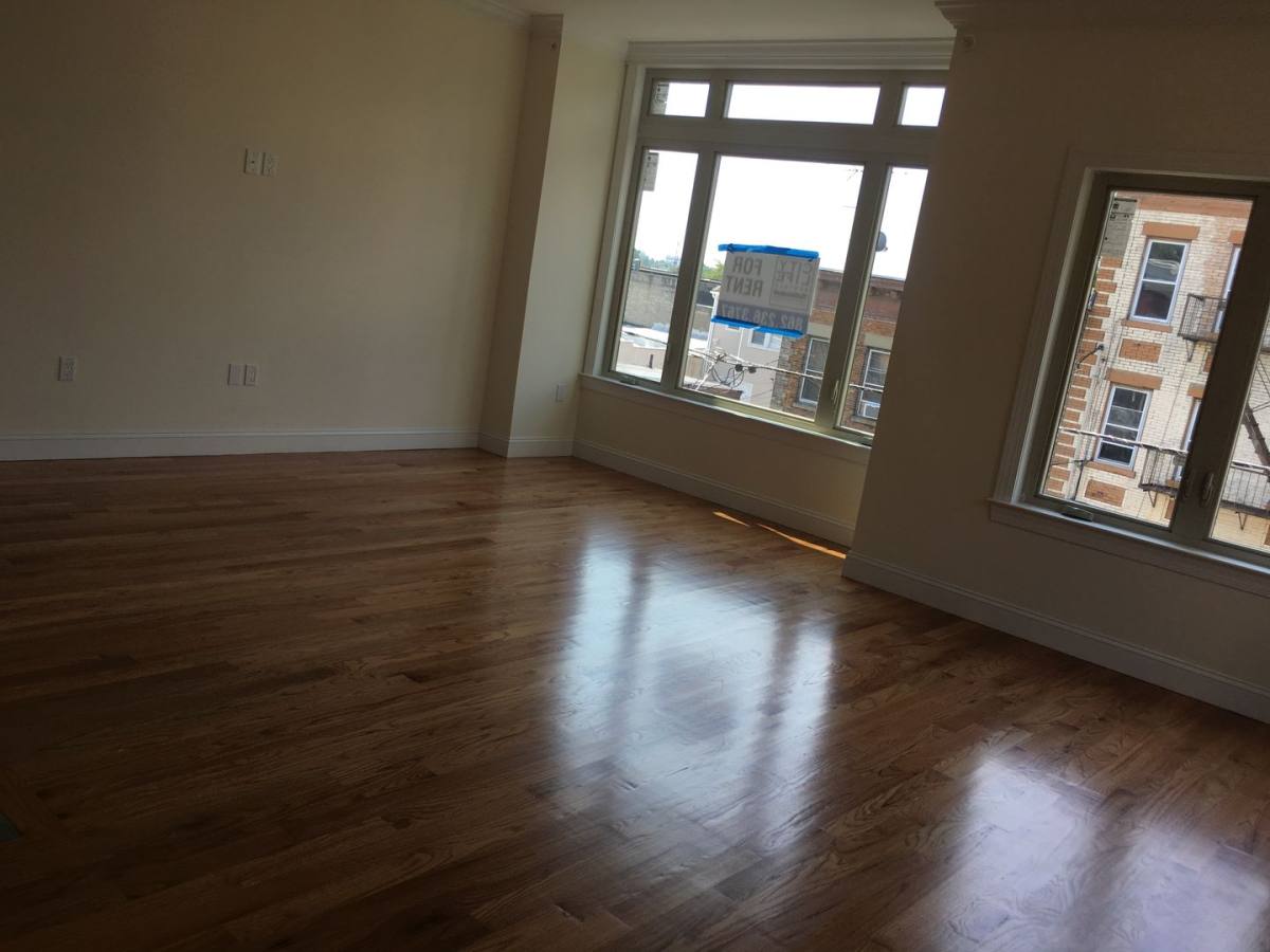 Apartment for rent at 194 Parkhurst St, Newark, NJ 07114