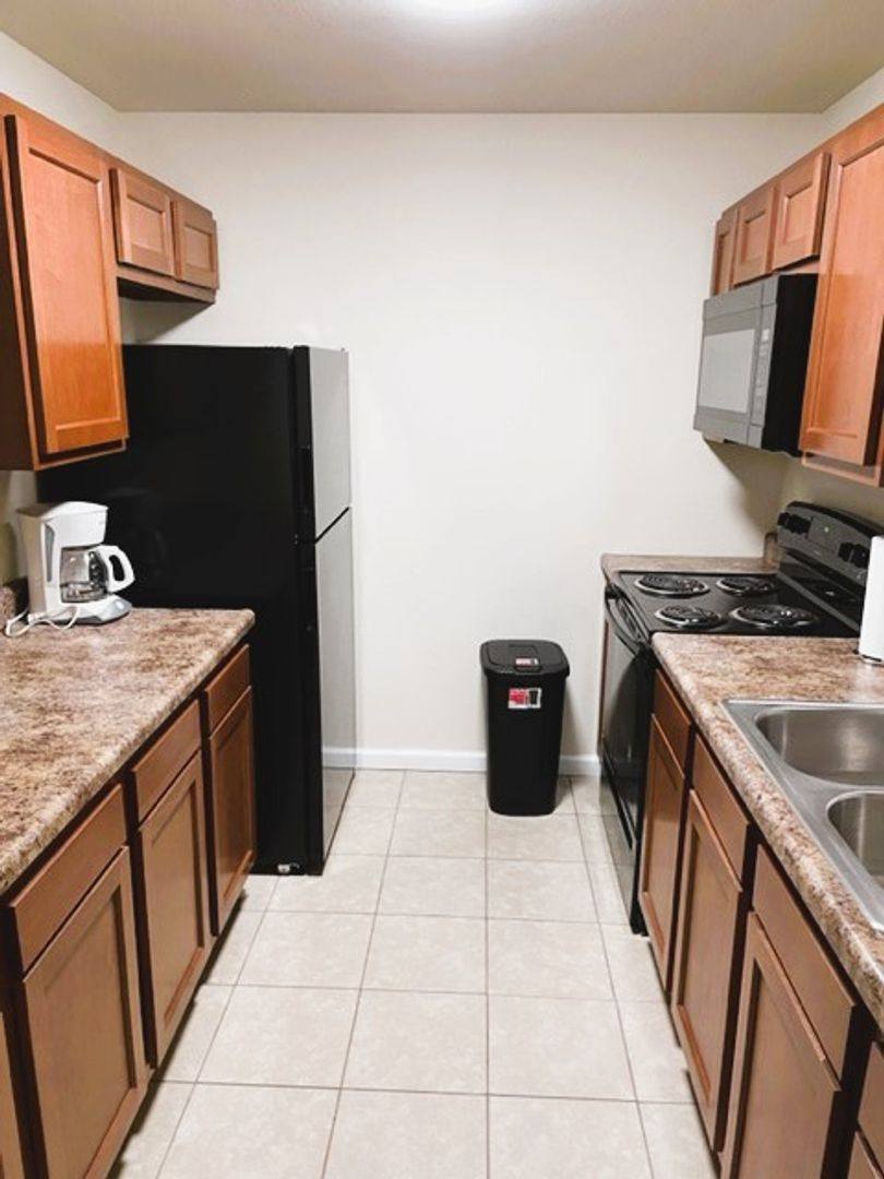 Apartment for rent at 424 S Monroe, Muncie, IN 47305
