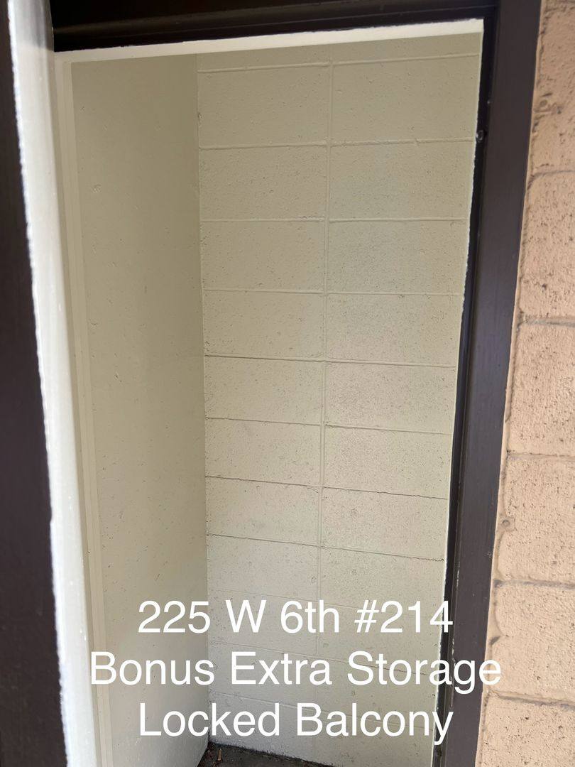 Apartment for rent at 225 W 6th, Long Beach, CA 90802
