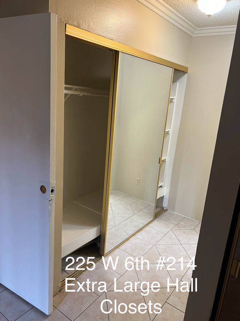 Apartment for rent at 225 W 6th, Long Beach, CA 90802
