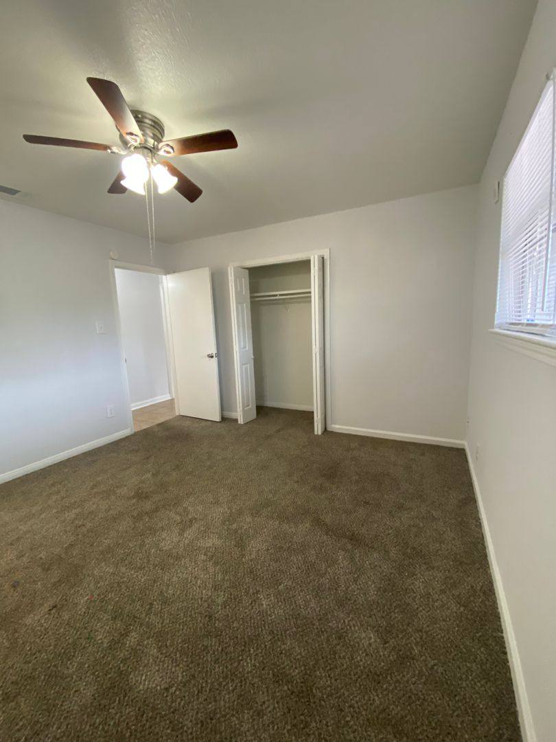 Apartment for rent at 4001 Memorial Blvd, Port Arthur, TX 77640