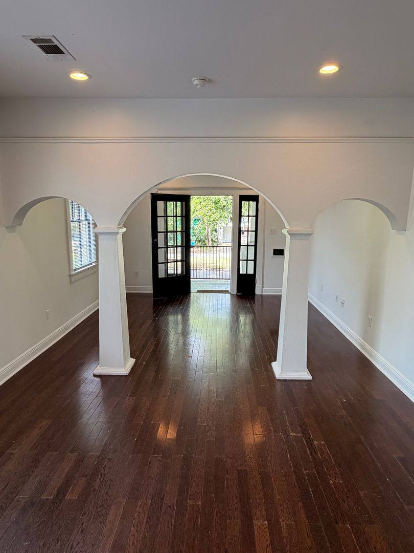 Apartment for rent at 1233 Poland Ave, New Orleans, LA 70117