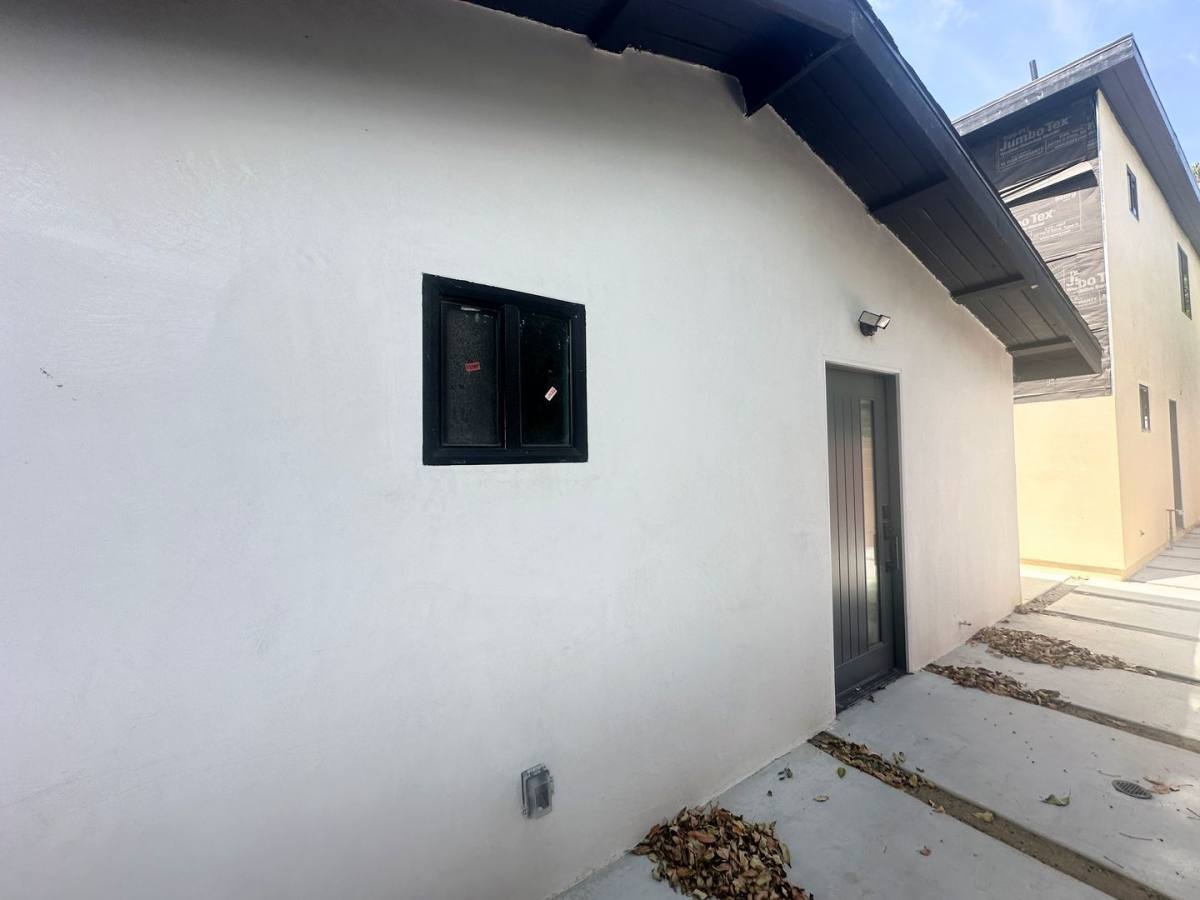 Apartment for rent at 22235-22243 Wyandotte St, Canoga Park, CA 91303