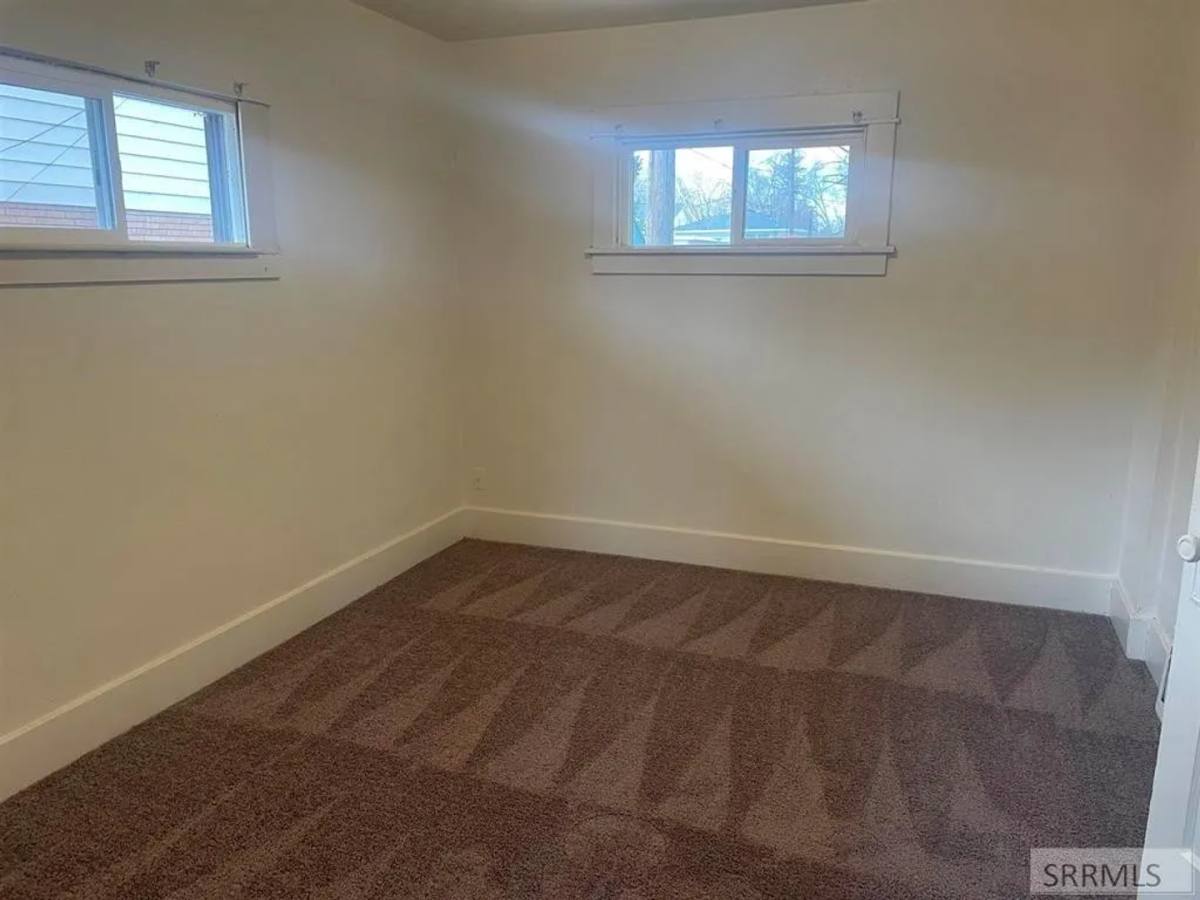 Apartment for rent at 720-730 W Benton St, Pocatello, ID 83204
