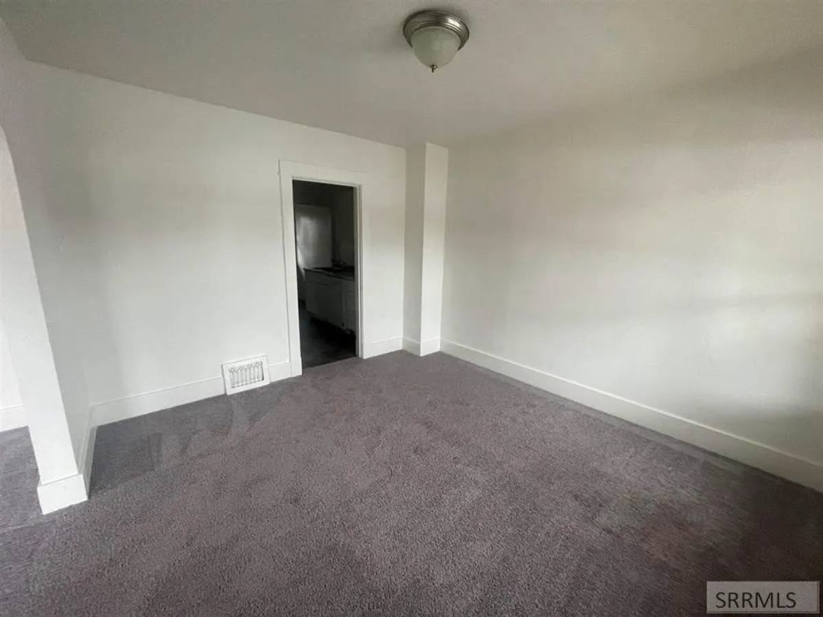 Apartment for rent at 720-730 W Benton St, Pocatello, ID 83204