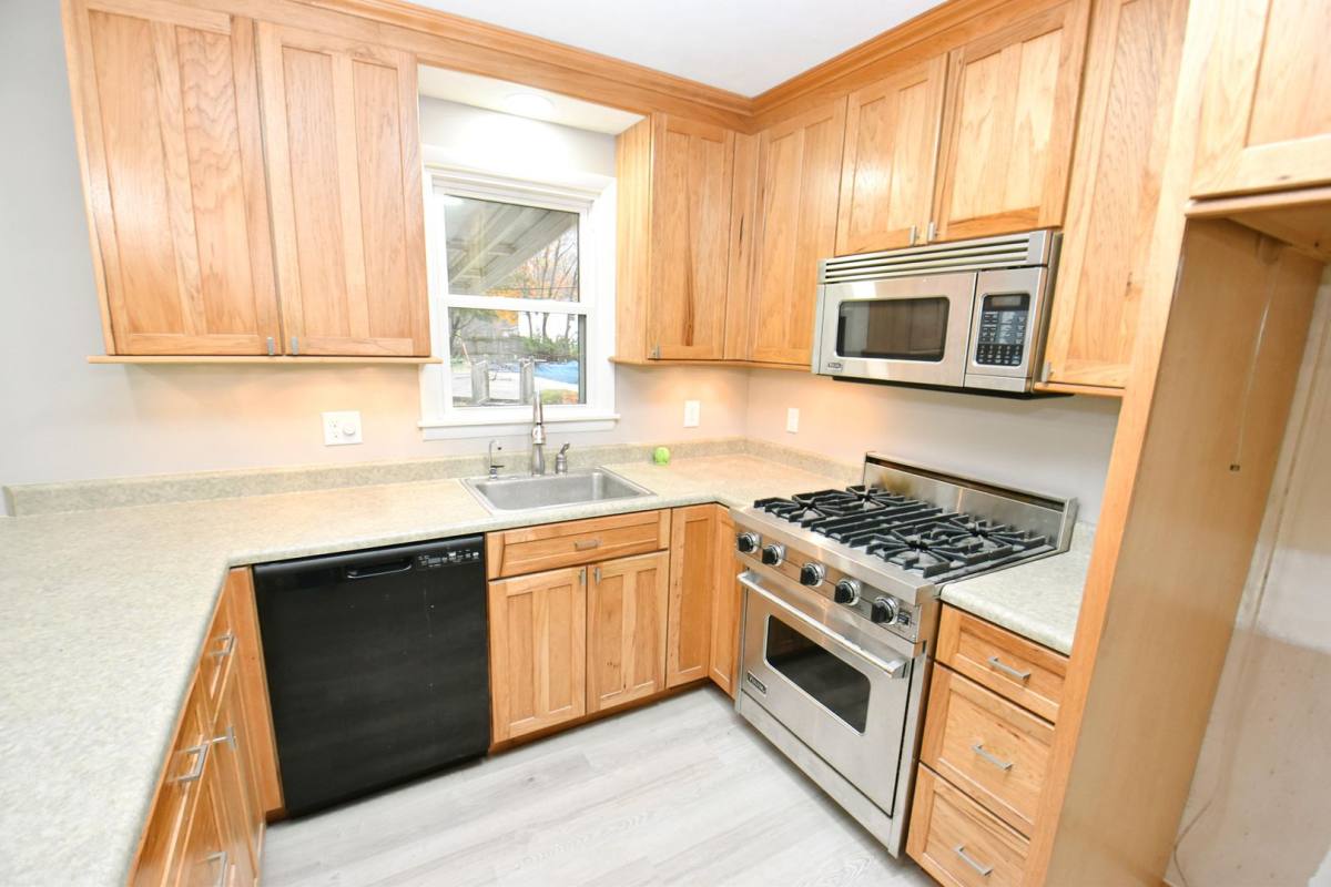 House for rent at 18235 Chipstead, South Bend, IN 46637