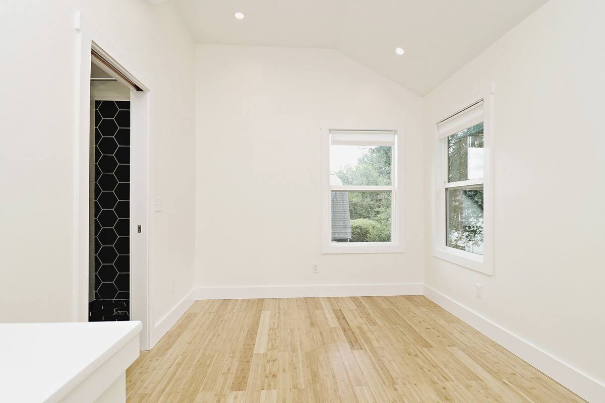 Townhouse for rent at 513 12th St NW, Charlottesville, VA 22903