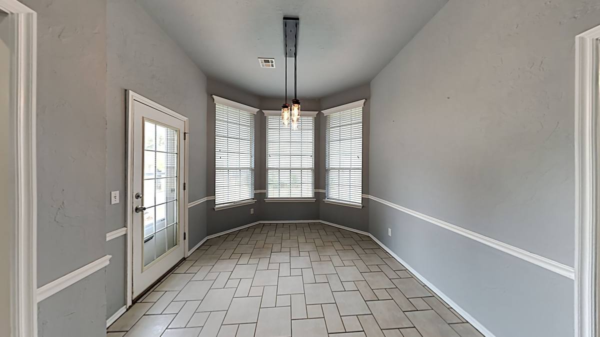 House for rent at 17309 N Platinum Lane, Edmond, OK 73012