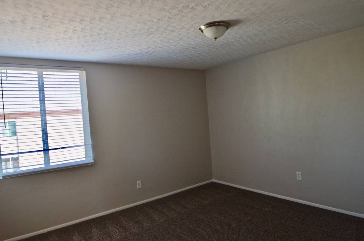 Apartment for rent at 593 W Crestline Ave, Littleton, CO 80120