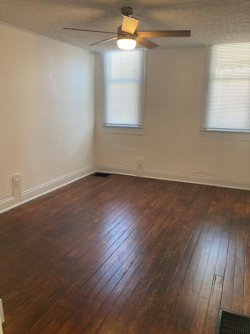House for rent at 1431 S Floyd St, Louisville, KY 40208