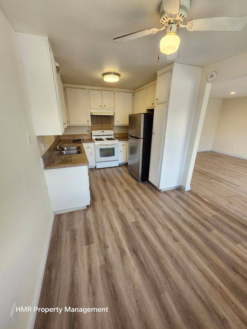 Apartment for rent at 1265 W 4th St, Ontario, CA 91762