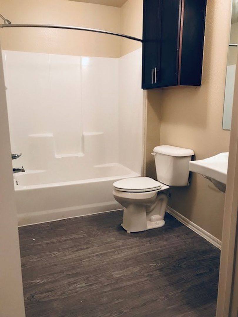 Apartment for rent at 1215 G St SW, Ardmore, OK 73401