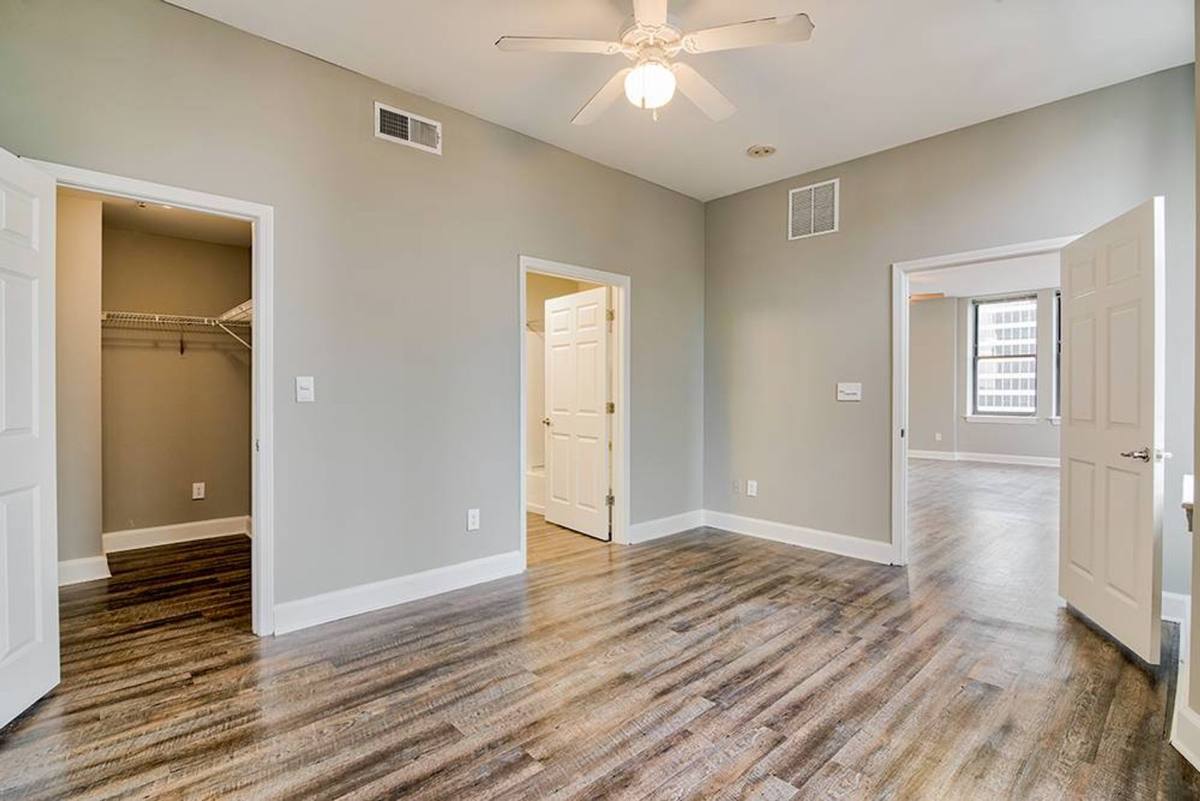 Apartment for rent at 10 S Main St, Memphis, TN 38103