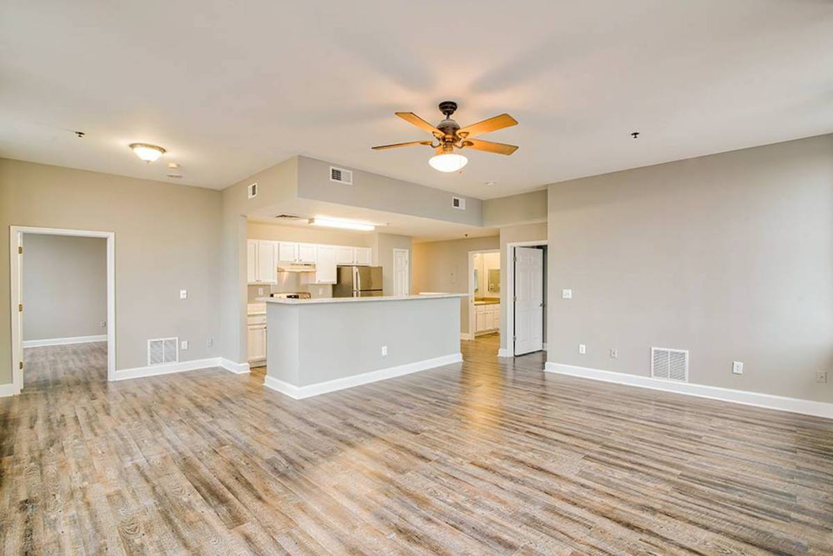 Apartment for rent at 10 S Main St, Memphis, TN 38103