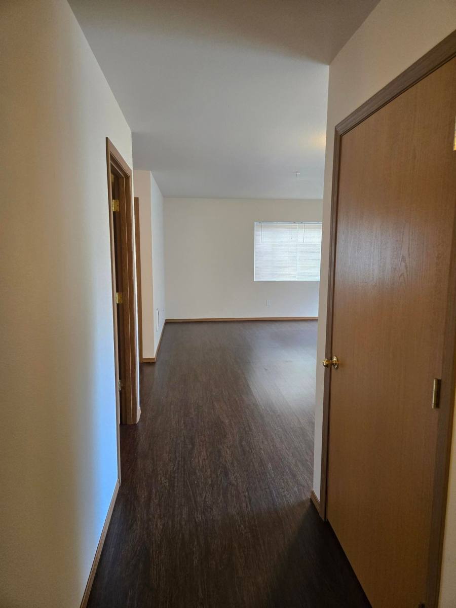 Apartment for rent at 1107 Woodland Ave, Centralia, WA 98531