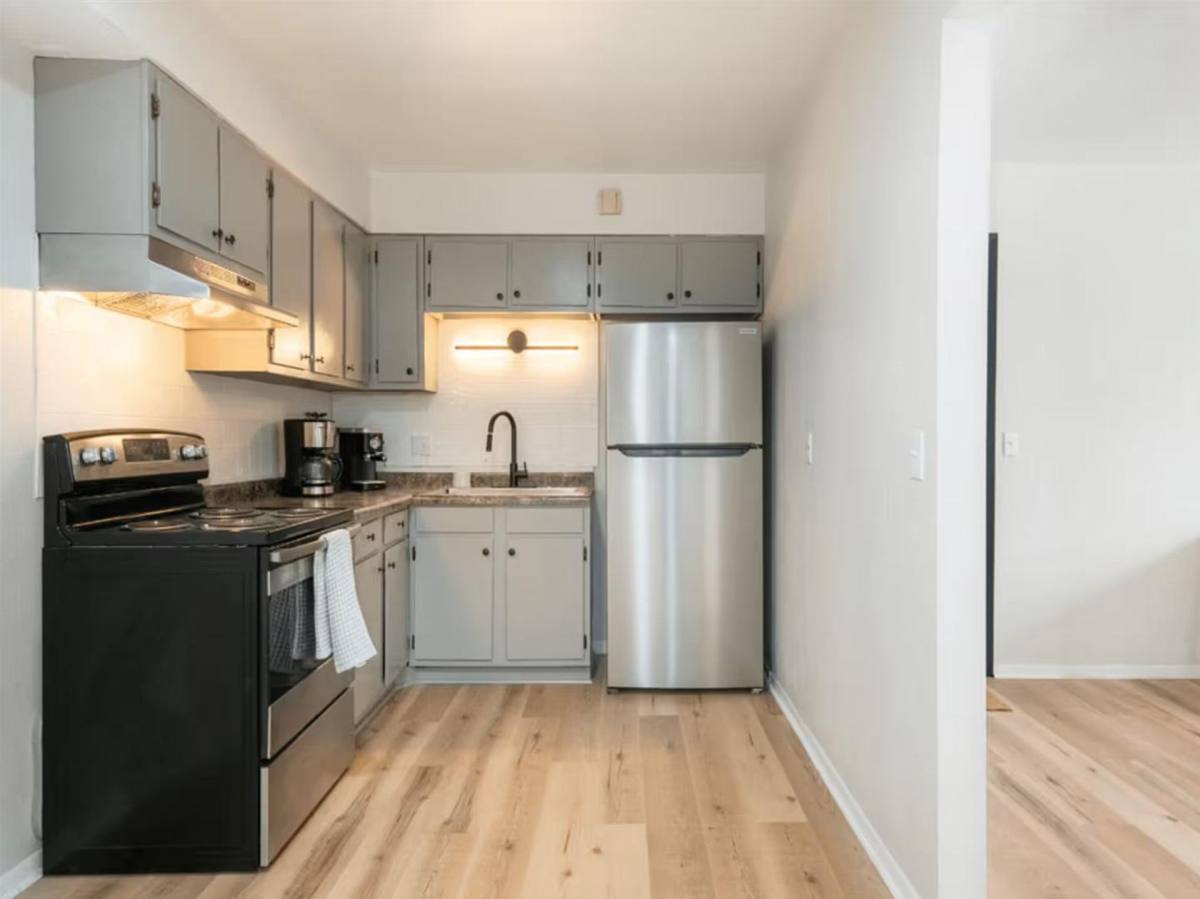 Apartment for rent at 4406 N Division, Davenport, IA 52806