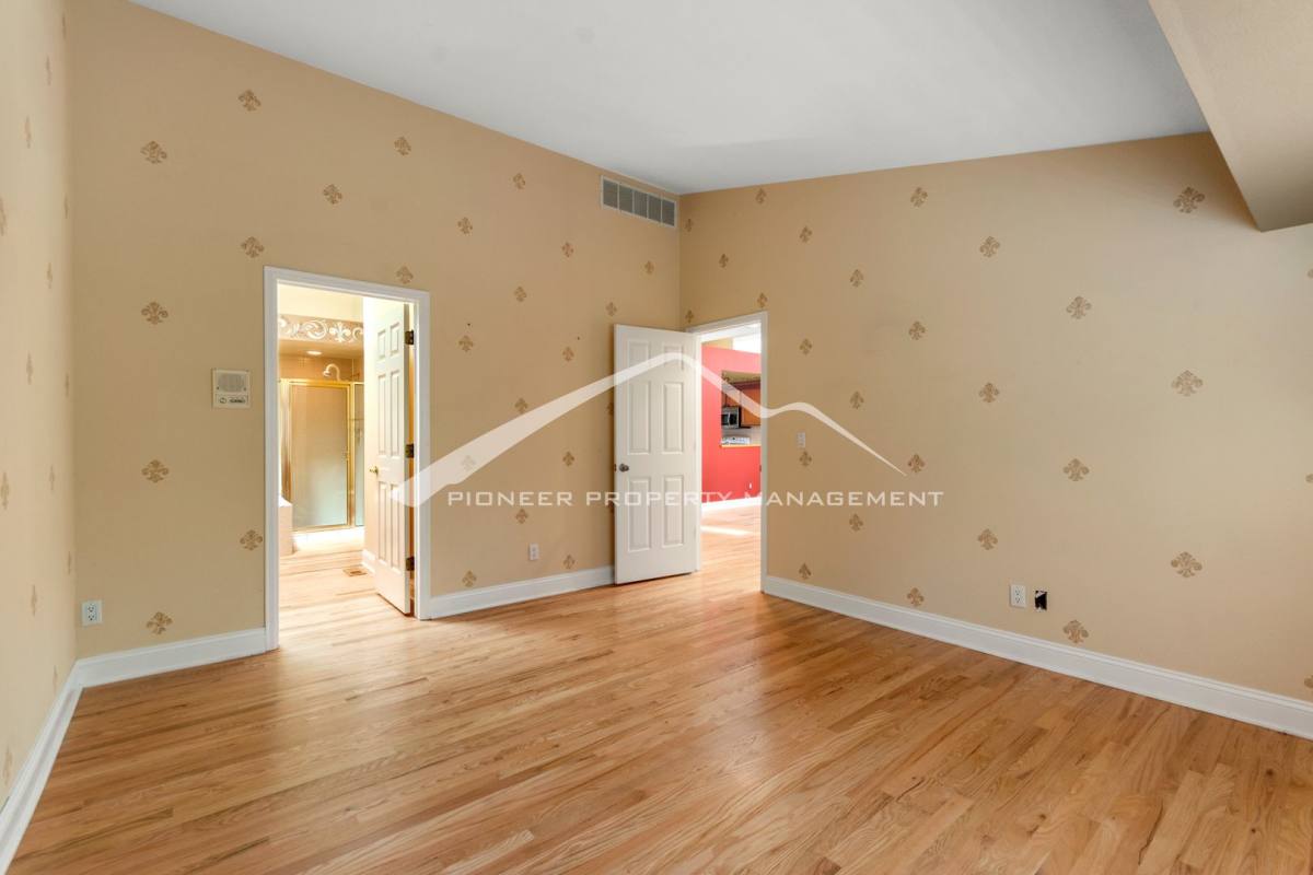 Townhouse for rent at 4605 S Yosemite St, Denver, CO 80237