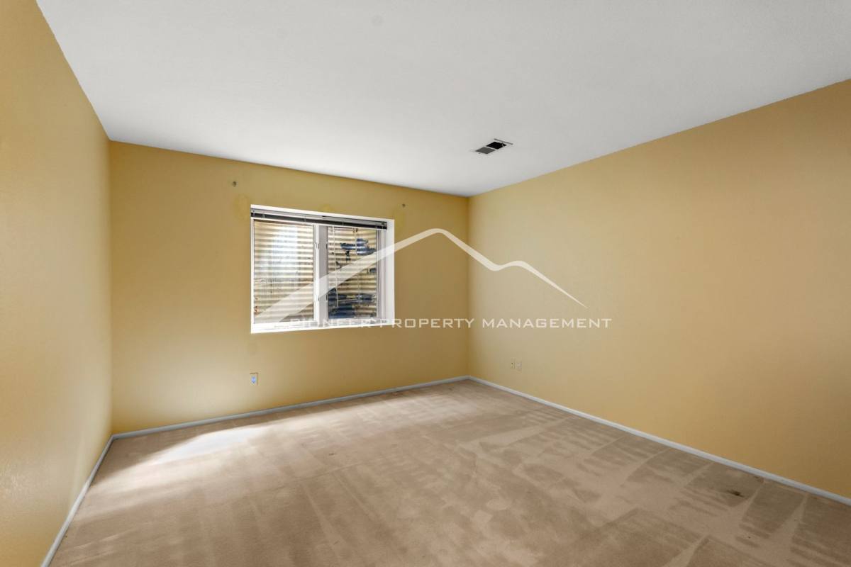 Townhouse for rent at 4605 S Yosemite St, Denver, CO 80237