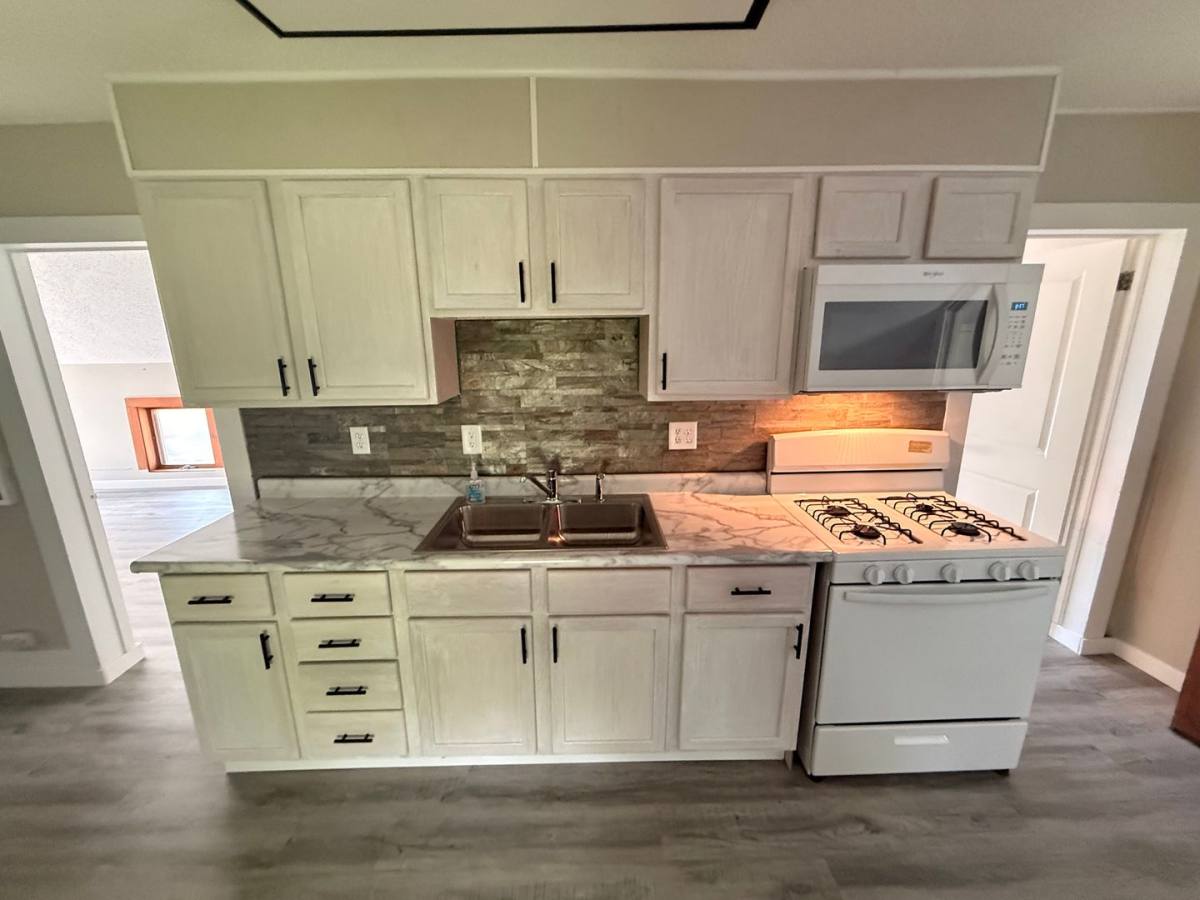 Townhouse for rent at 614A N Chestnut Ave, Marshfield, WI 54449