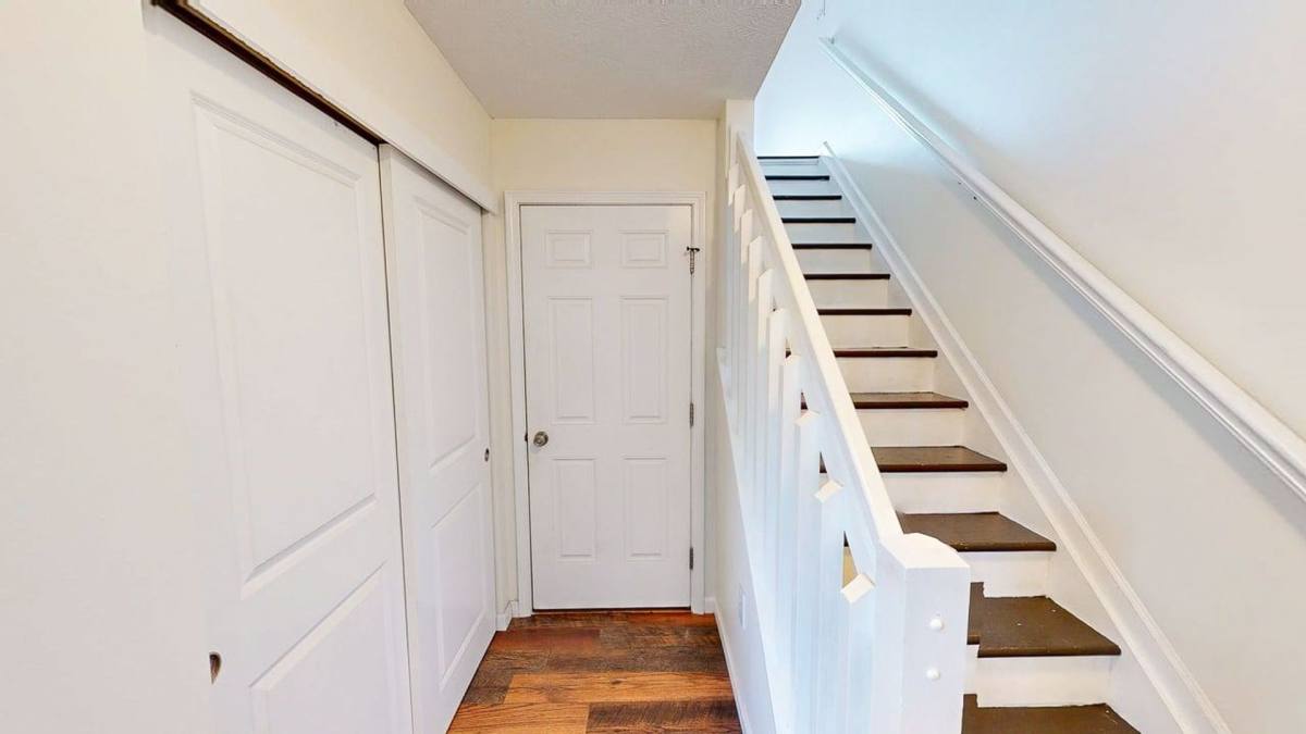 Townhouse for rent at 5288 Royal Arch Cascade Dr, Dublin, OH 43016