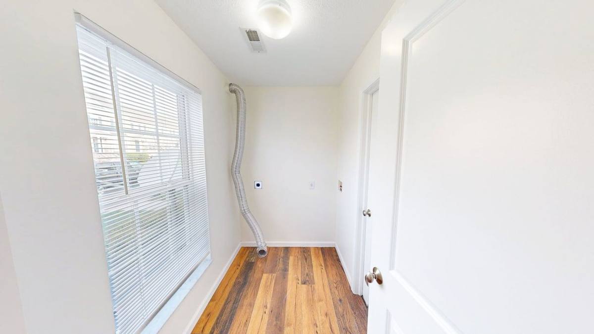 Townhouse for rent at 5288 Royal Arch Cascade Dr, Dublin, OH 43016