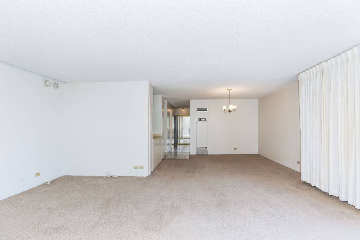 Condo for rent at 2215 Aloha Dr, Honolulu, HI 96815