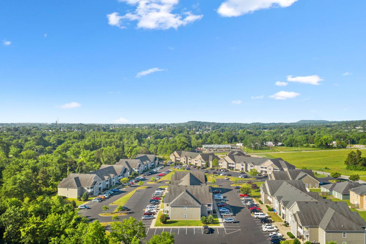 Apartment for rent at 260 Walnut Creek Dr, Bowling Green, KY 42101