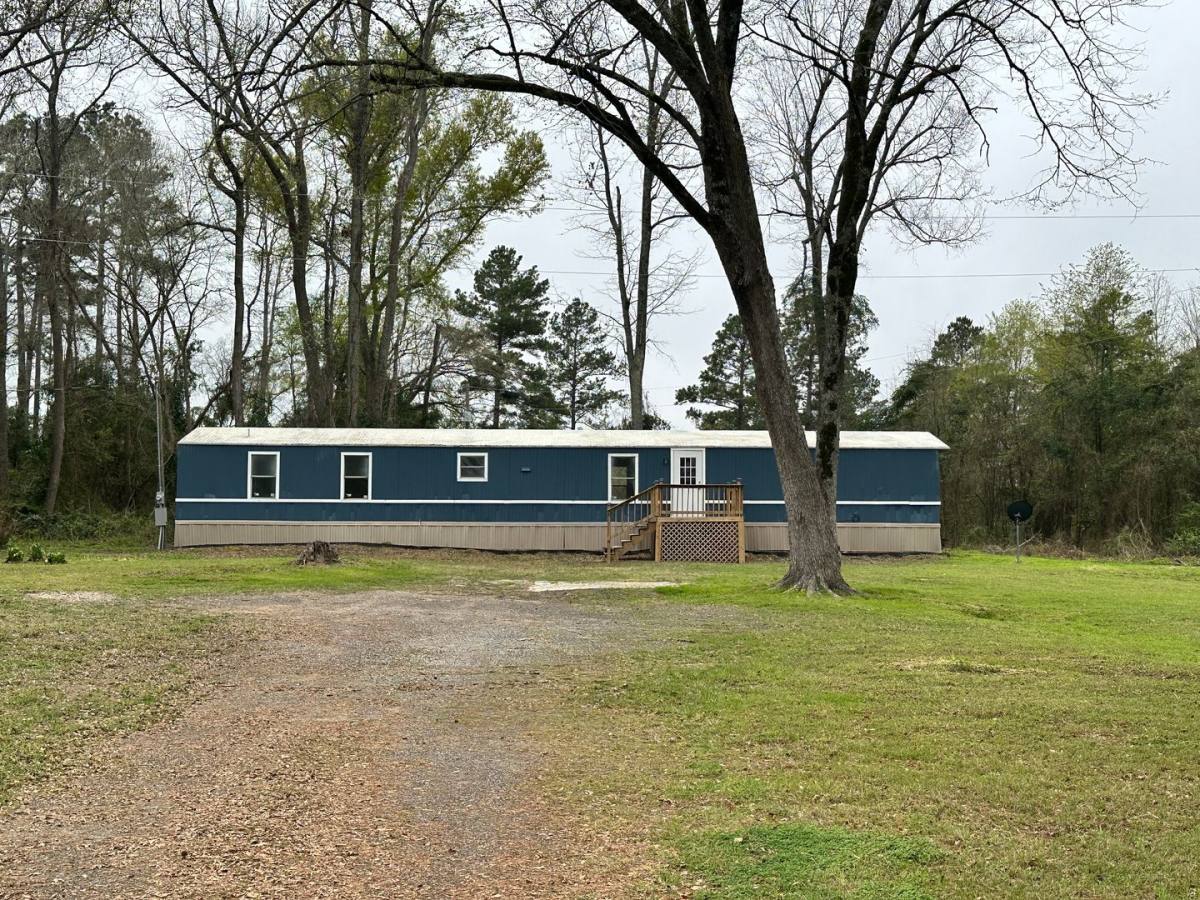 House for rent at 17756 FM, Winona, TX 75792