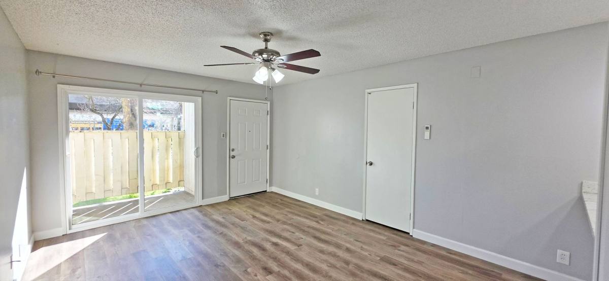 Apartment for rent at 2109 W St, Sacramento, CA 95818