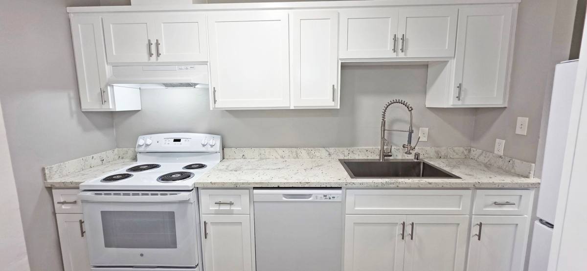 Apartment for rent at 2109 W St, Sacramento, CA 95818