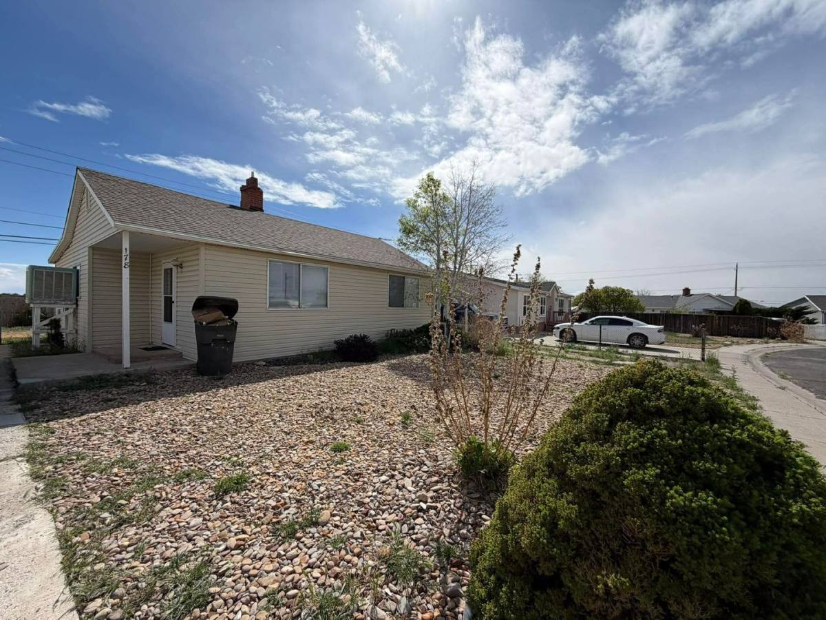 House for rent at 178 W Geneva, East Carbon, UT 84520