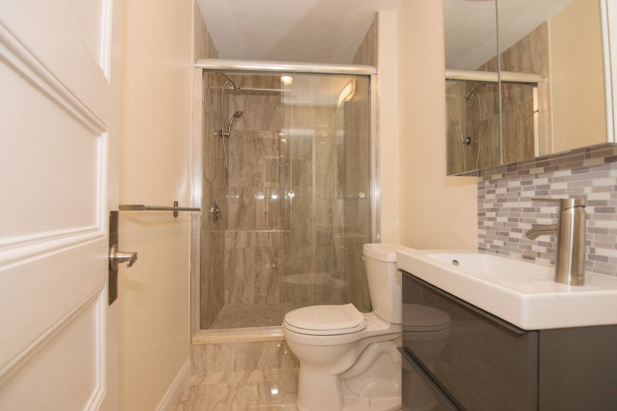 House for rent at 1616 Beaocn St, Brookline, MA 02446