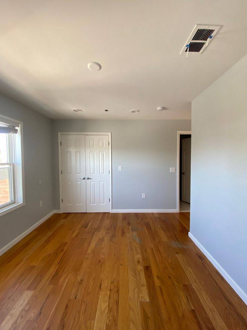 Apartment for rent at 115 42nd St, Union City, NJ 07087