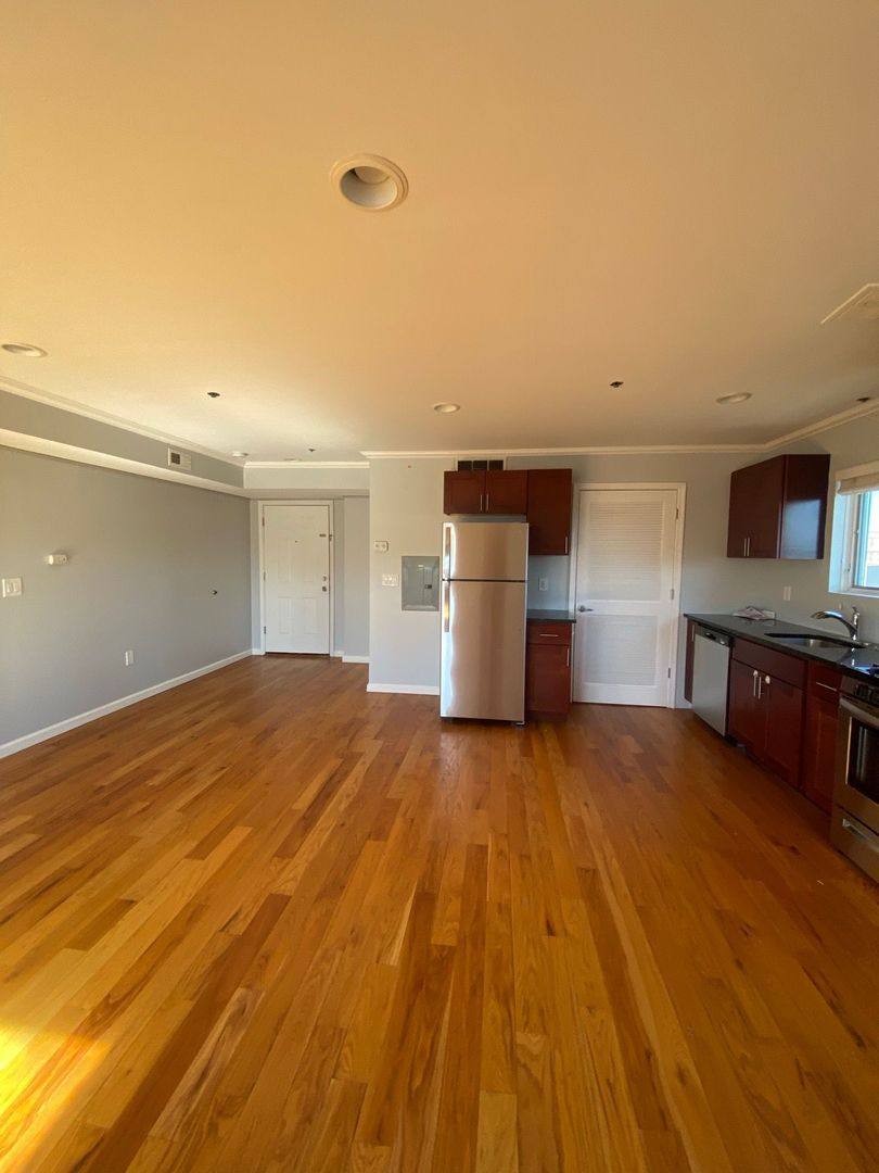 Apartment for rent at 115 42nd St, Union City, NJ 07087