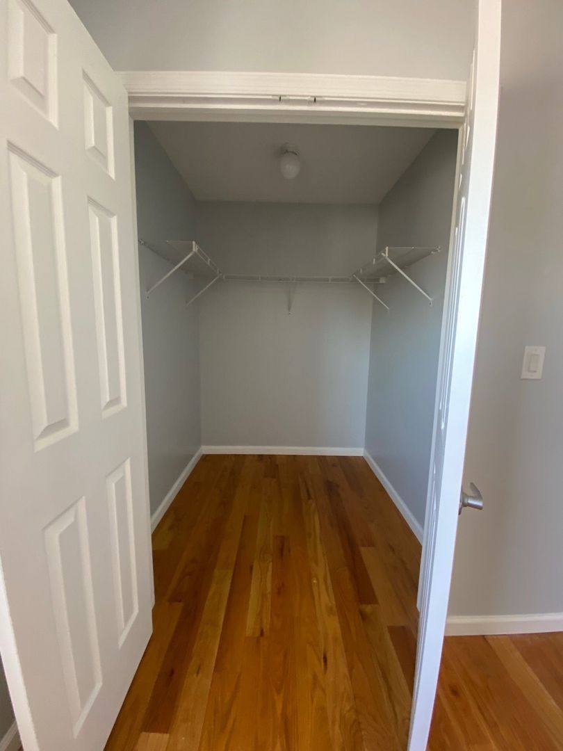 Apartment for rent at 115 42nd St, Union City, NJ 07087