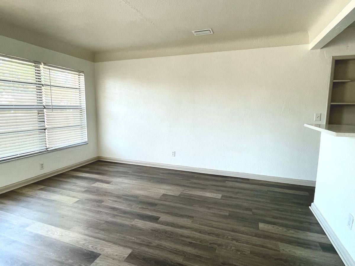 Apartment for rent at 3901 5th Ave N, Saint Petersburg, FL 33713