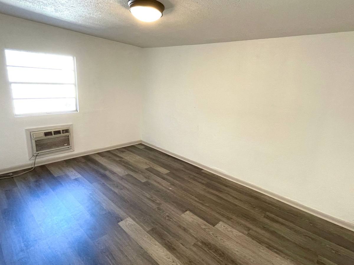 Apartment for rent at 3901 5th Ave N, Saint Petersburg, FL 33713