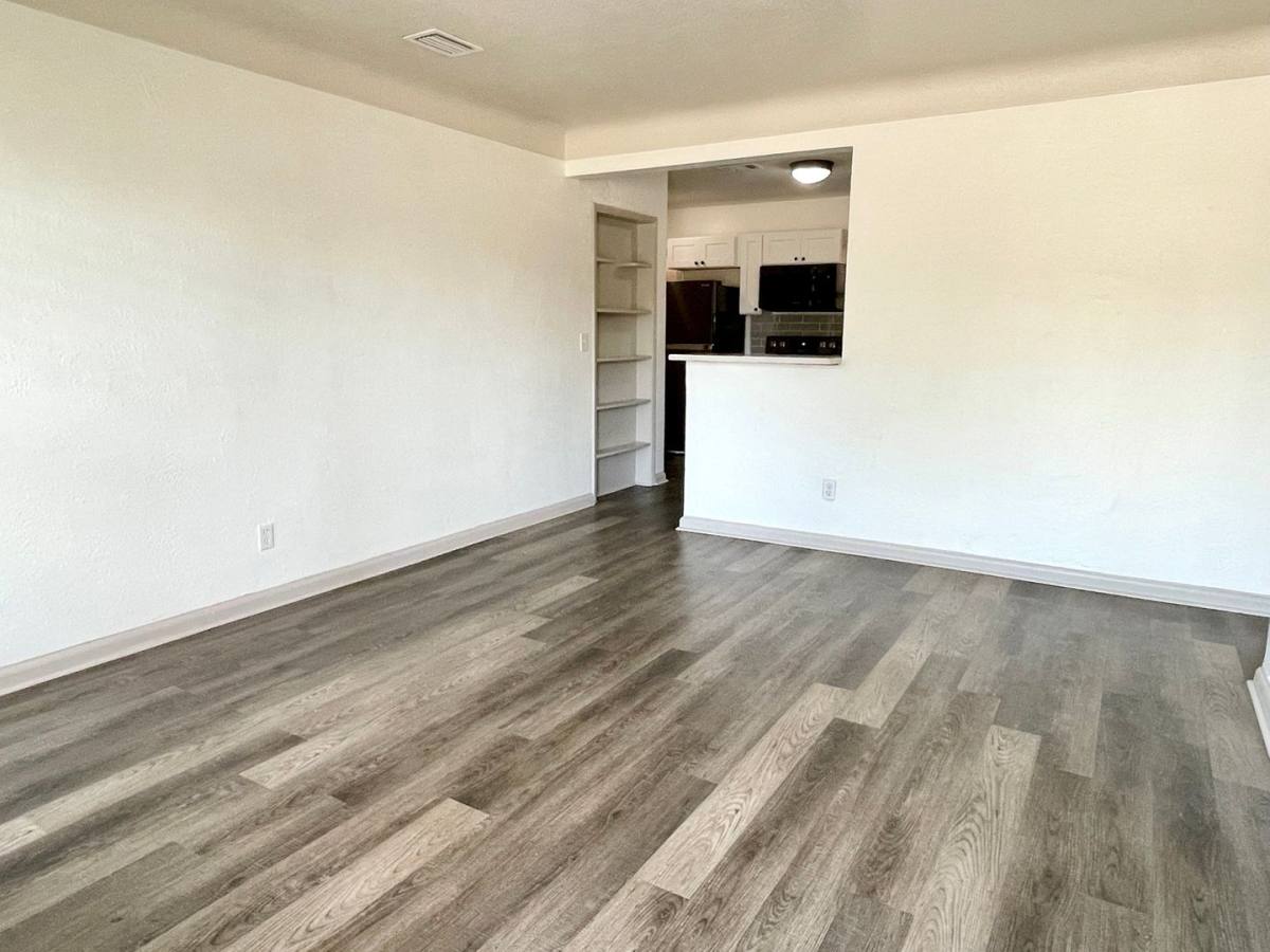 Apartment for rent at 3901 5th Ave N, Saint Petersburg, FL 33713