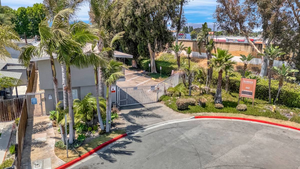 Apartment for rent at 443 Occidental Dr, Oxnard, CA 93036