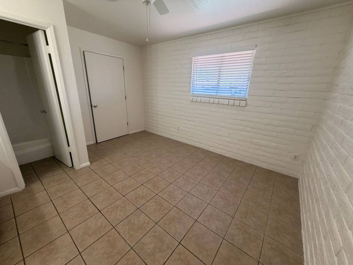 Apartment for rent at 16621 N 25th St, Phoenix, AZ 85032
