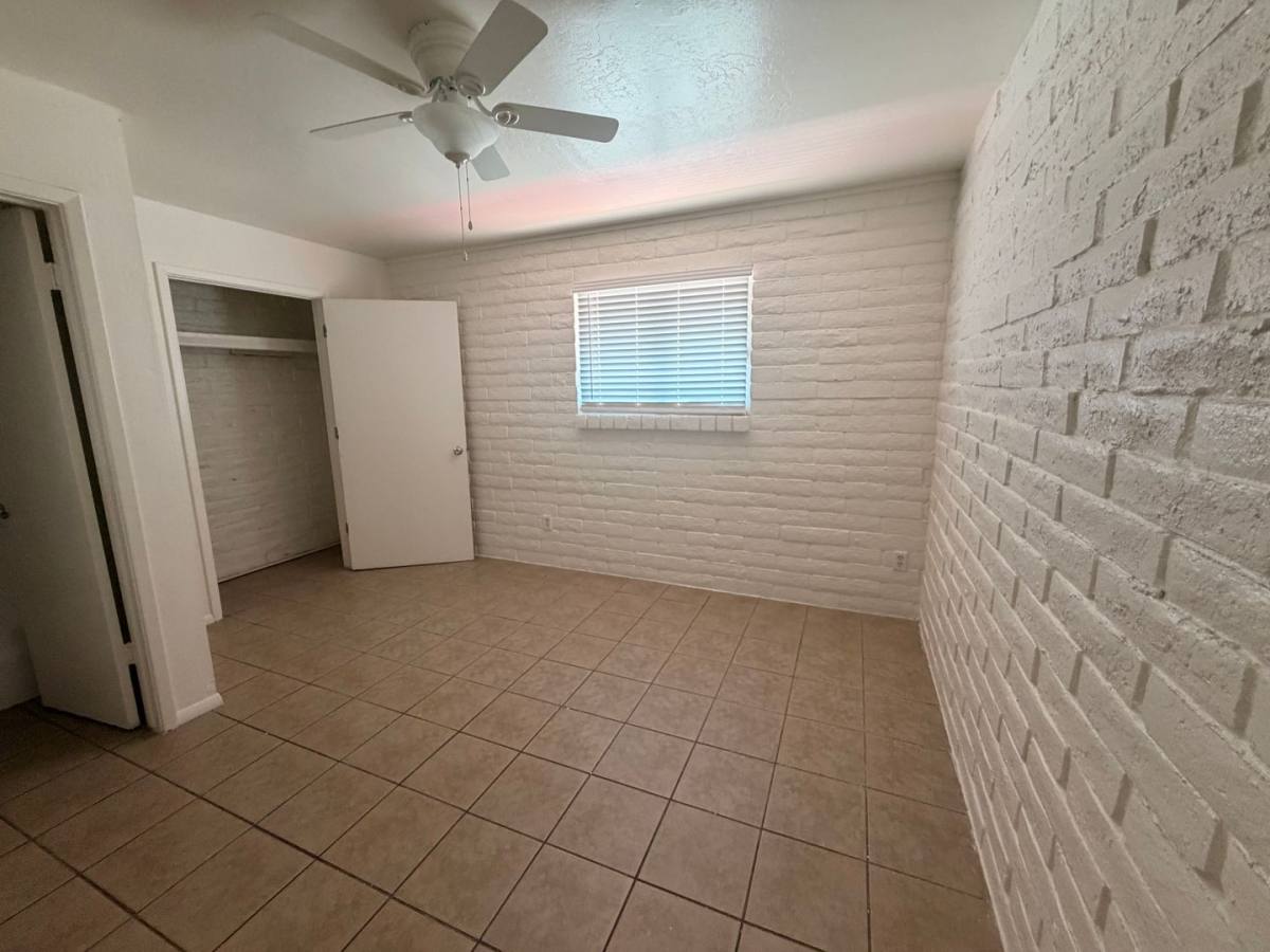 Apartment for rent at 16621 N 25th St, Phoenix, AZ 85032