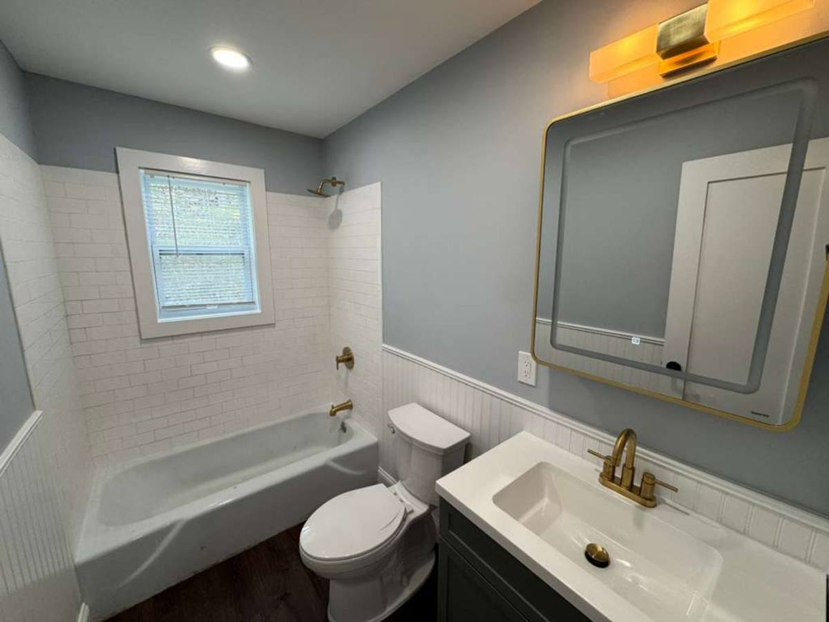 Apartment for rent at 241 Quinnipiac Ave, New Haven, CT 06513